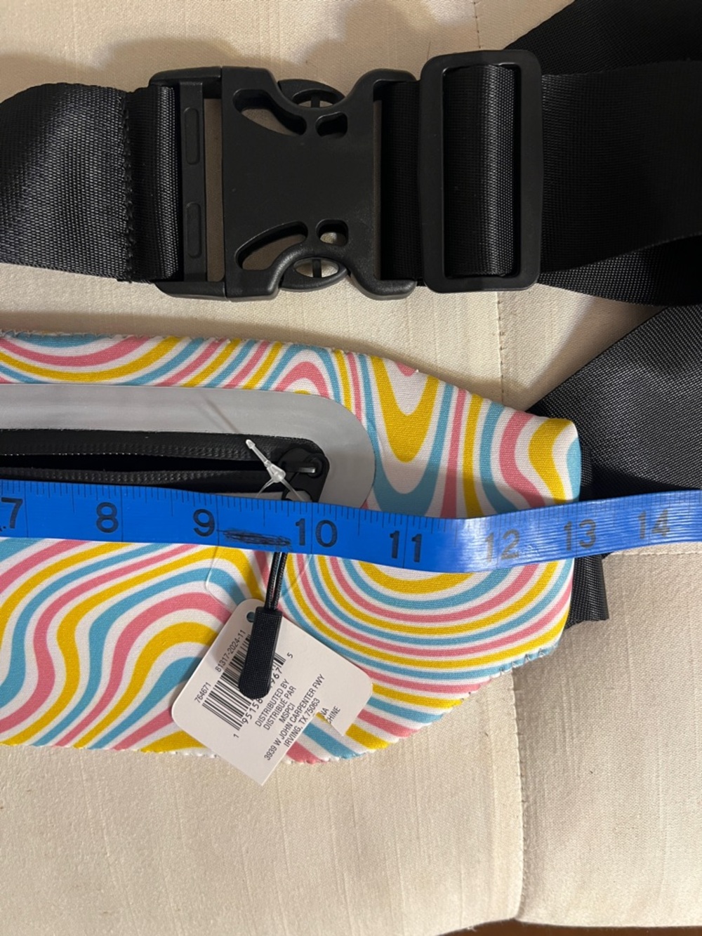 Multi-Color Wave Pattern Waterproof Waist Belt Bag - Picture 3 of 6
